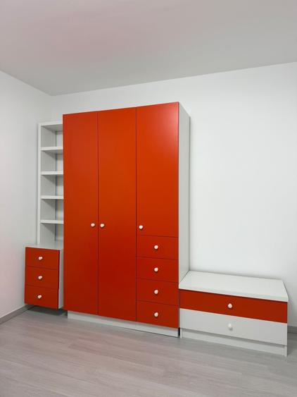 Apartament cu 3 camere decomandat în Unirii