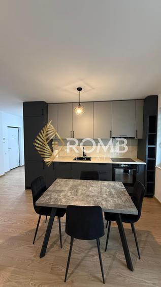 Apartament cu 2 camere semidecomandat, mobilat în Florești