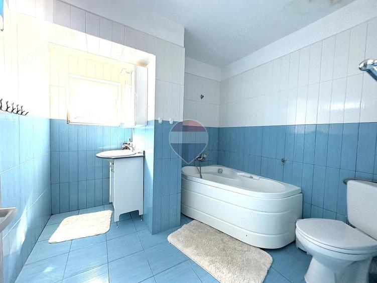 Casă cu 4 camere în Dacia