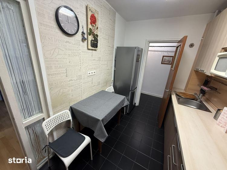 Apartament cu 2 camere semidecomandat, mobilat în Pantelimon