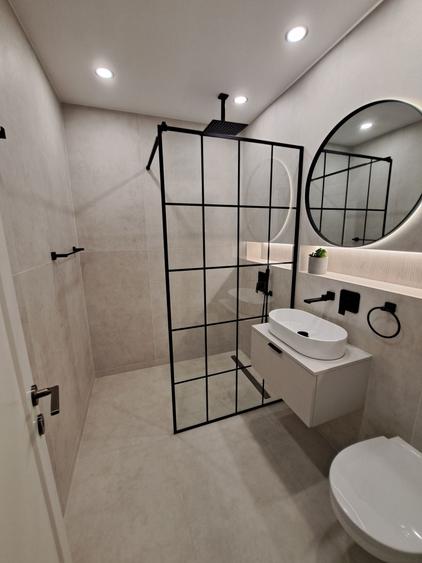 Apartament cu 2 camere decomandat în Exterior Vest