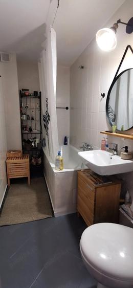 Apartament decomandat în Obor