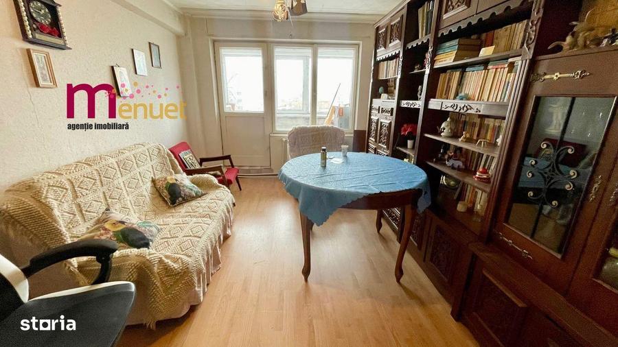 Apartament 3 camere,str.Spitalului - 19