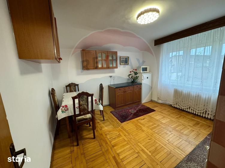 Apartament cu 2 camere decomandat în Orașul Vechi