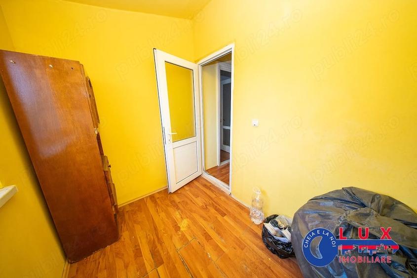 Apartament cu 2 camere decomandat în Babadag