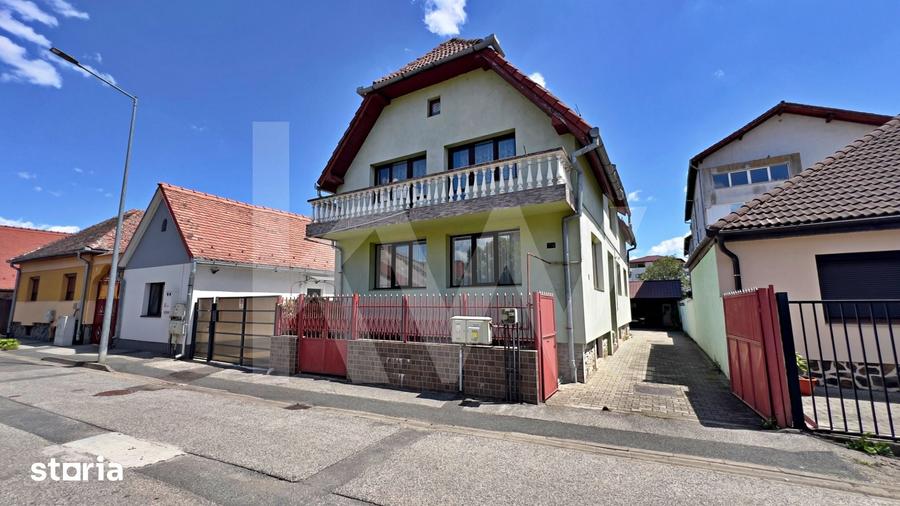 Casă cu 6 camere cu Teren 515 Mp în Terezian