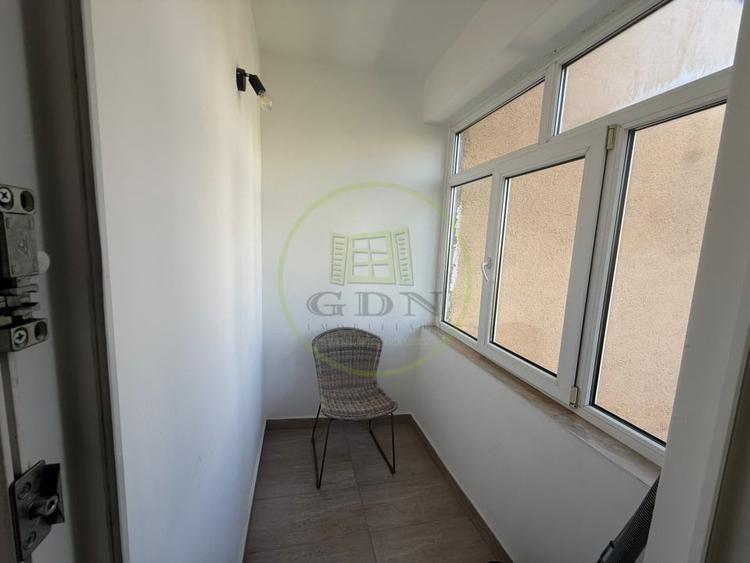 Apartament cu 4 camere decomandat, mobilat în 1 Mai