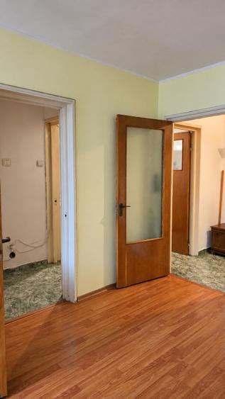 Apartament cu 2 camere semidecomandat, mobilat în Drumul Taberei