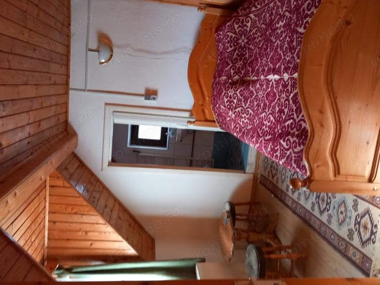 Casă cu 6 camere cu Teren 530 Mp în Măneciu