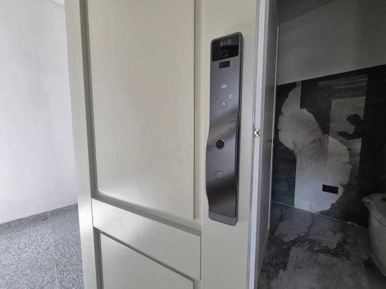 Apartament cu 2 camere decomandat în Tătărași