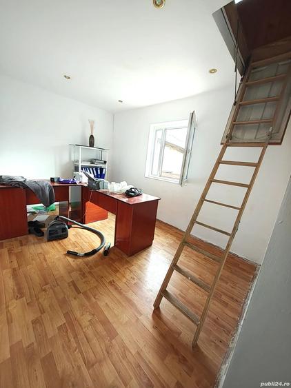 Casă cu 4 camere în Hunedoara