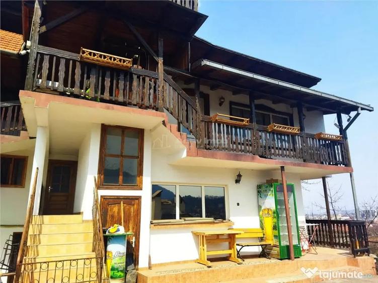 Casă cu 15 camere cu Teren 50 Mp în Bartolomeu