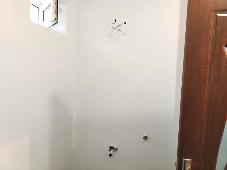Apartament cu 2 camere semidecomandat în Exterior Est