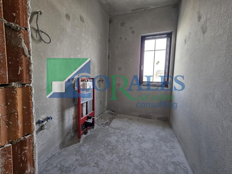 Duplex cu 5 camere cu Canalizare în Ciarda Roșie