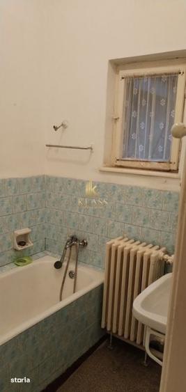 Casa individuala 4 camere, 2 bai, centrala proprie, curte, garaj,zona - 12