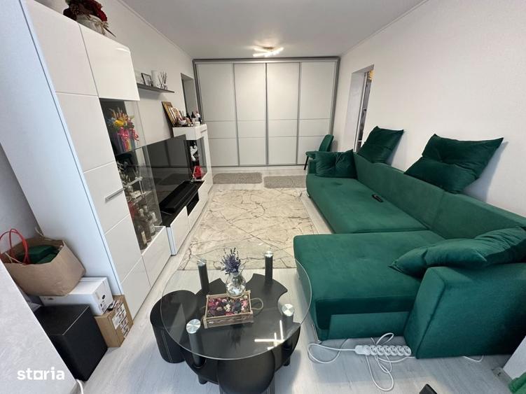 Apartament cu 2 camere semidecomandat în Calea Galați