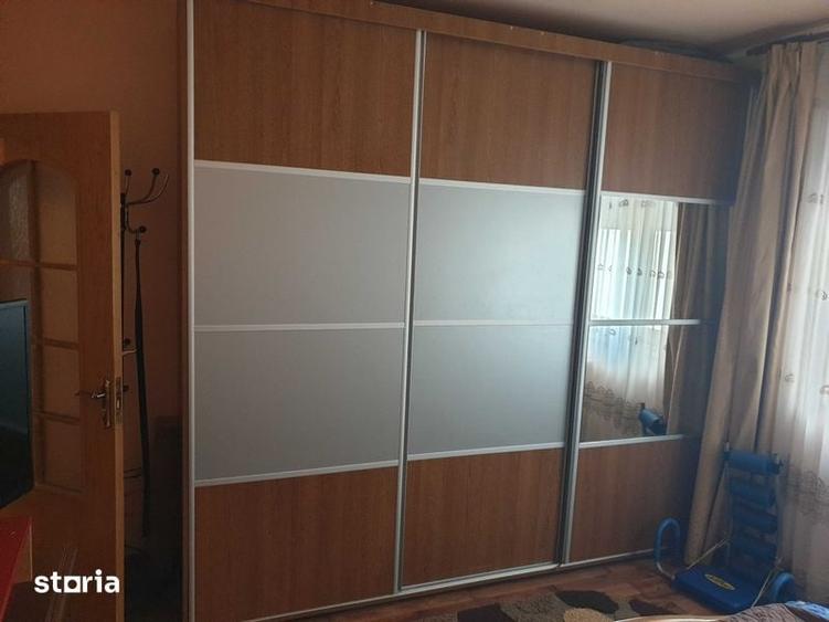 Inchiriez apartament 3 camere zona Cantacuzino - 4