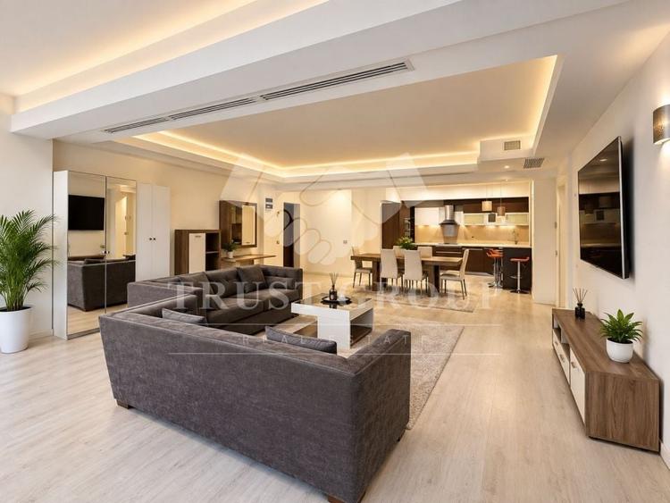 Apartament cu 3 camere semidecomandat, mobilat în Herăstrău