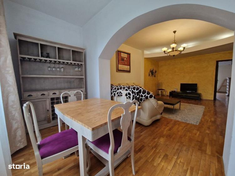 Apartament cu 3 camere, mobilat în Romană