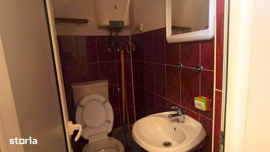 Spațiu comercial, de 92 mp, în Central