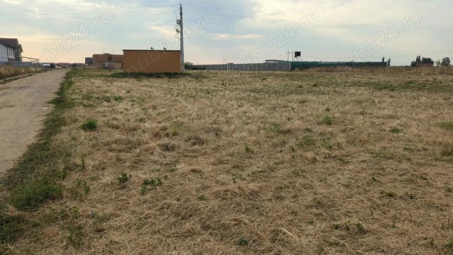 Teren de 700 mp, în Giroc