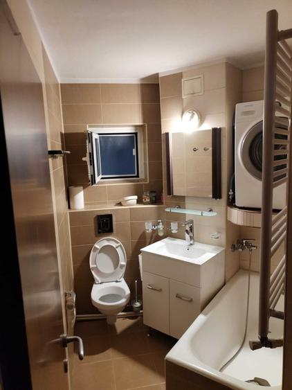 Apartament cu 2 camere decomandat în Exterior Vest