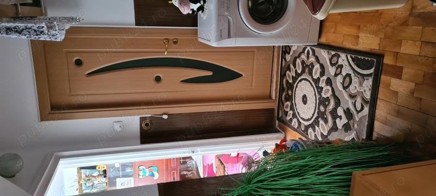Apartament cu 3 camere decomandat în Turda