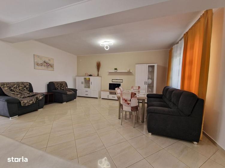 Mamaia Sat - Casa 5 camere, 3 gr sanitare, curte 300m- 1.500e/luna - 2