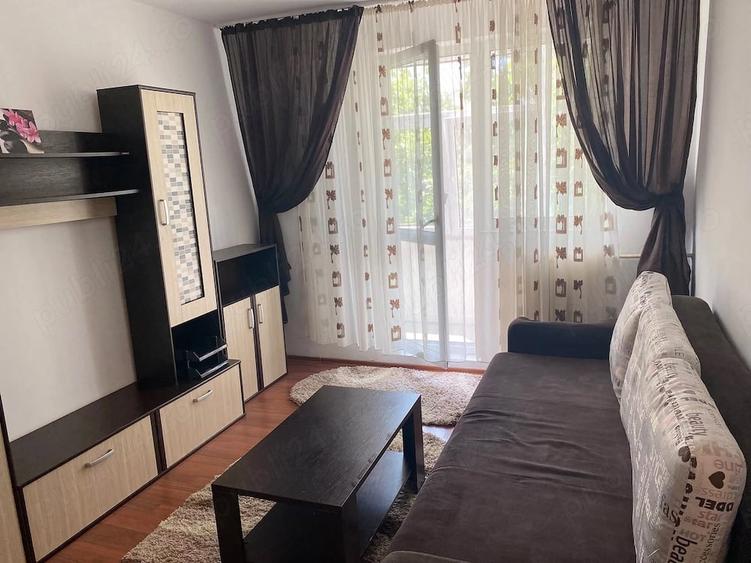 Apartament cu 2 camere decomandat în Tătărași
