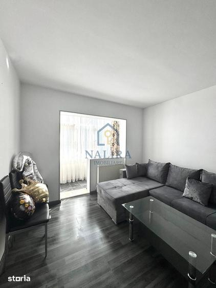 Apartament cu 3 camere în Traian
