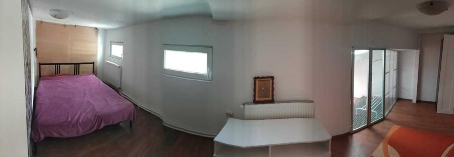 Apartament cu 3 camere decomandat în Eroii Revoluției