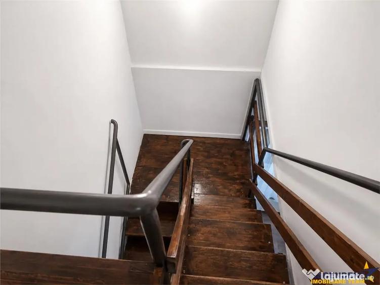 Casă cu 2 camere cu Teren 350 Mp în Craiter
