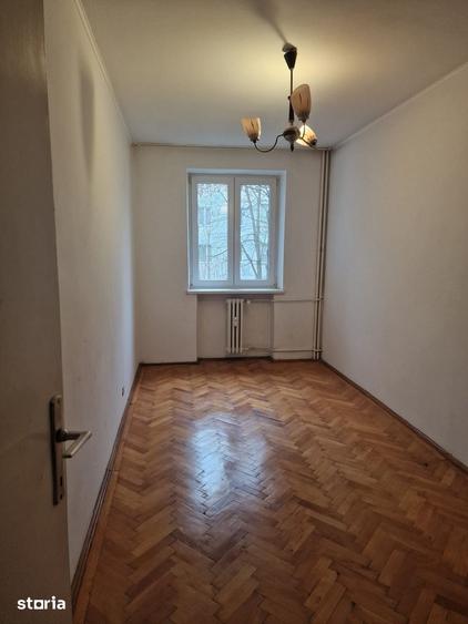 De vanzare apartament 3 camere decomandat etaj 1 George Enescu,Suceava - 6