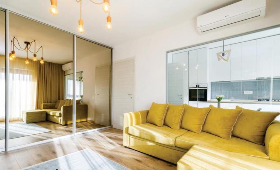 Apartament cu 2 camere decomandat, mobilat în Politehnica