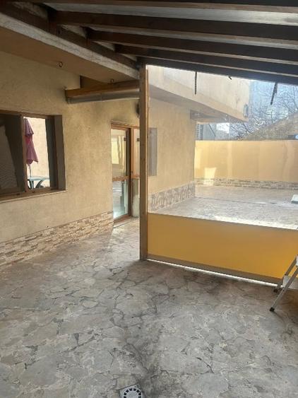 Apartament cu 2 camere în Casa de Cultură