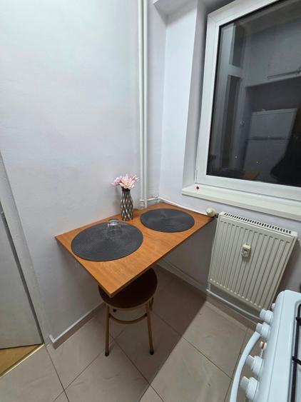 Garsonieră semidecomandată în Tei