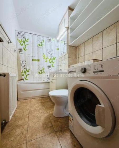 Garsonieră decomandată în Central