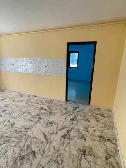 2 camere decomandat Renovat -Far - parter - 2
