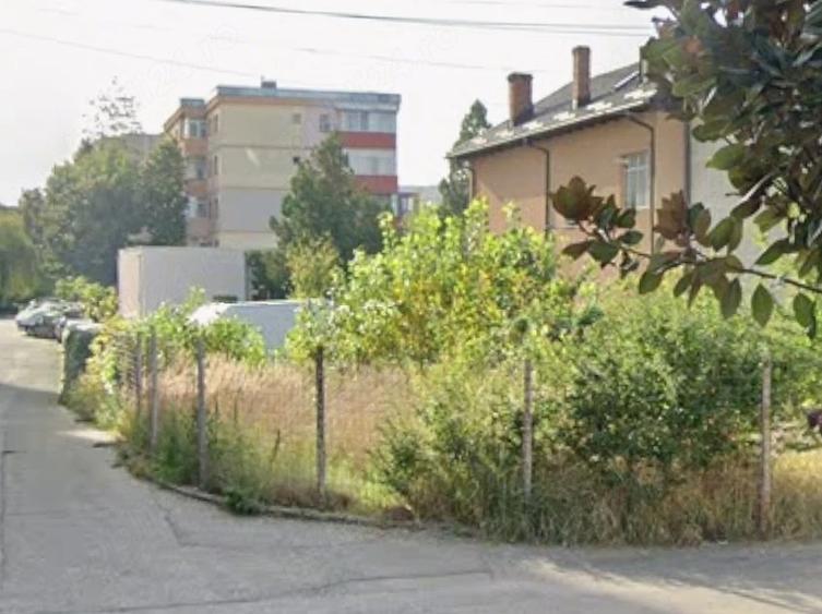 Teren de 354 mp, în Găvana