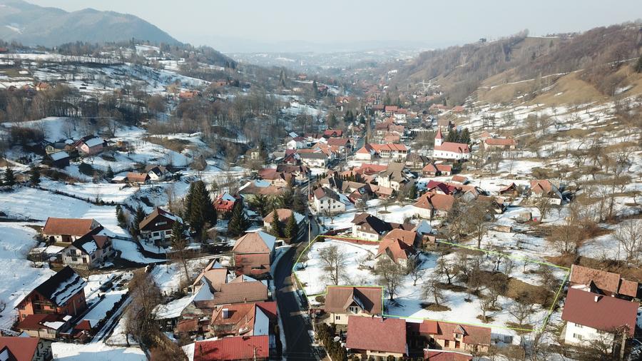Teren agricol intravilan de 5000 mp, în Bran