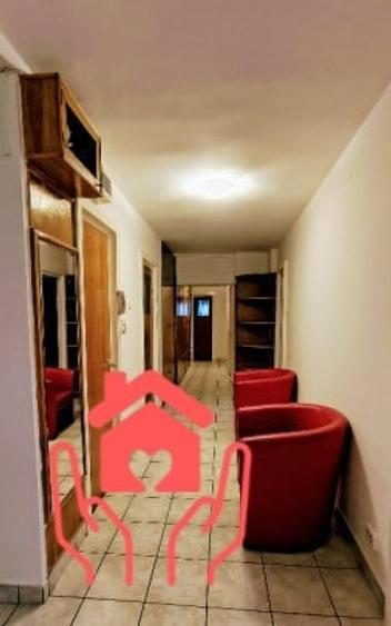 Apartament cu 4 camere decomandat, mobilat în 1 Mai