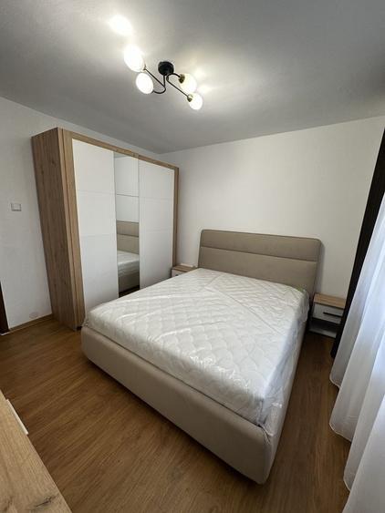 Apartament cu 2 camere decomandat în Spitalul Județean