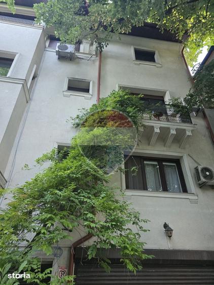 Apartament cu 5 camere în Primăverii