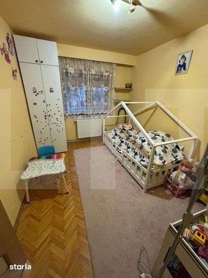 Apartament cu 3 camere decomandat în Central