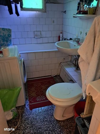 Apartament cu 3 camere în Decebal