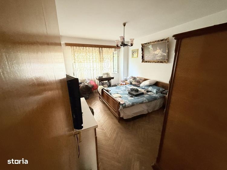 Apartament cu 3 camere în Unirii