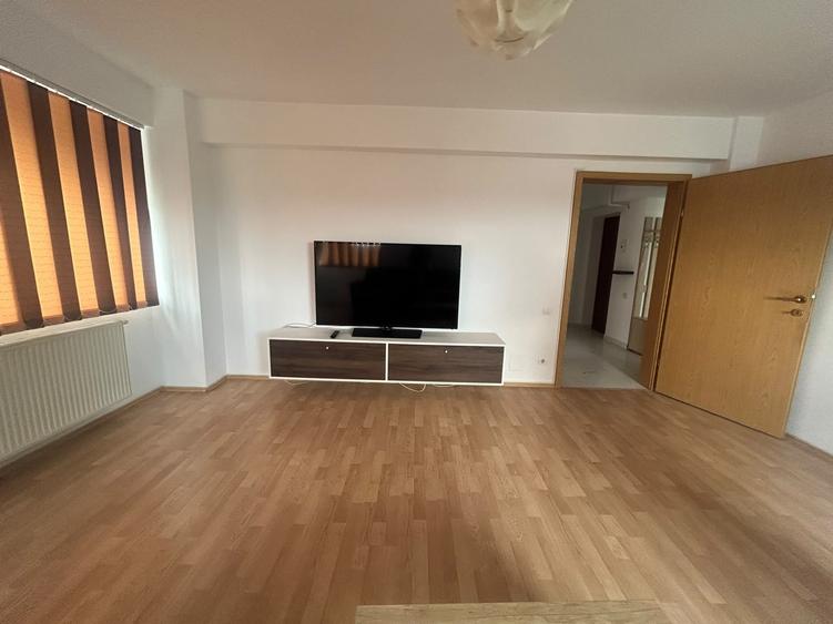 Apartament cu 2 camere decomandat, mobilat în Gării