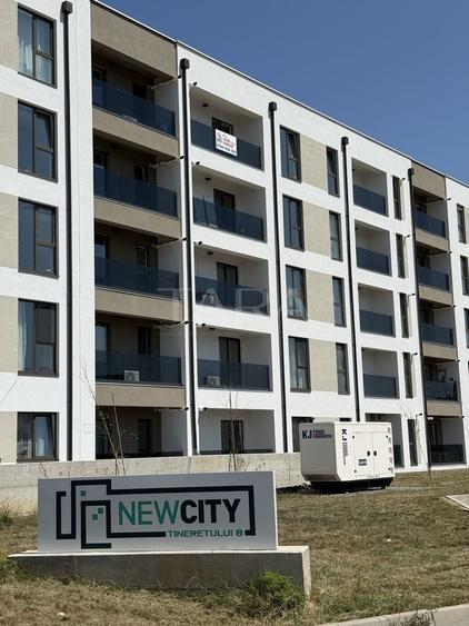 Apartament cu 2 camere semidecomandat în Florești