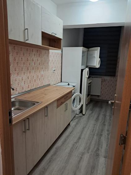 Apartament decomandat în Veteranilor