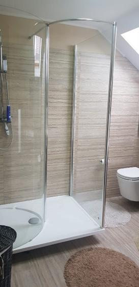 Casă cu 5 camere cu Teren 1100 Mp în Vladimirescu